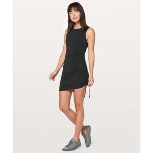 Lululemon Cinch It Dress in Black Women's Size 2 [small]